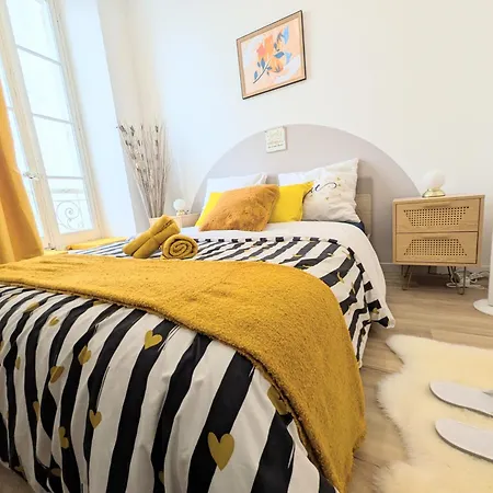 Carre D'or Centre Romanite Nîmes