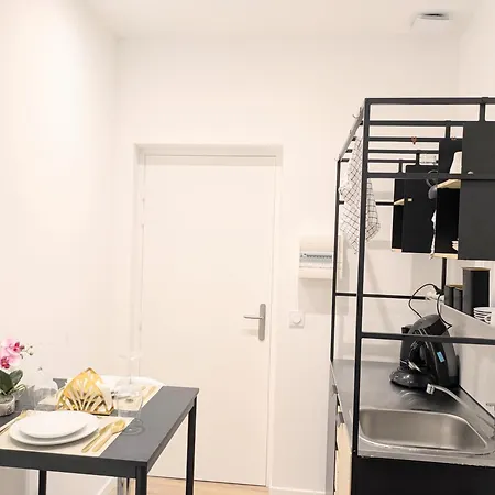 Carré D'or Centre Romanité Apartamento