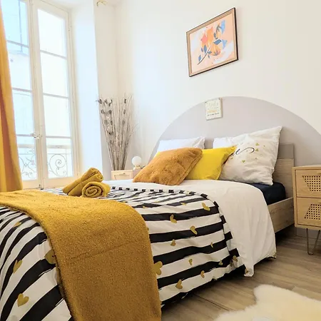 Apartment Carre D'or Centre Romanite