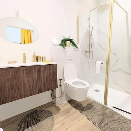 Carré D'or Centre Romanité Apartamento Nimes