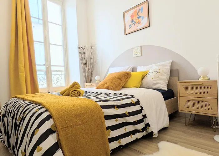 Apartment Carre D'or Centre Romanite